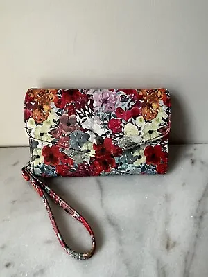 MUNDI Womans / CEO Clutch- Big Fat Wallet / Full Zip / RED FLOWERS / NWT • $29