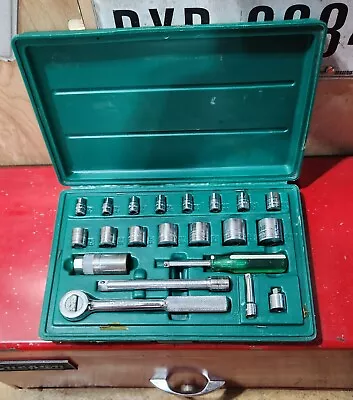 S-K Tools 1/4” & 3/8” 21 Piece SAE Socket Set & Case 4222 Vintage 1 Replacement  • $39.95