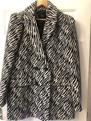 Ladies Coat Zebra Print • £25