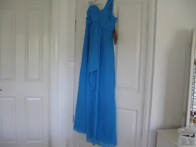 $40 • Buy Weddings & Special Occasion  Long Dress Size 10 Ocean Blue No Sleeves Lined. 
