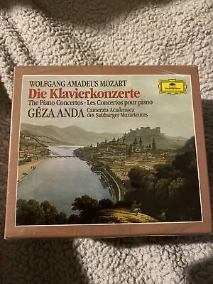 Mozart - The Piano Concertos. Geza Anda. Die Klavierkonzerte 10 CD's - Deutsche  • £12