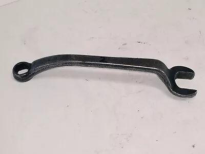 Vintage Ford Wrench M-40-17017 Ford Script For A 1933-34 Ford Vehicle 1 X11/16  • $14