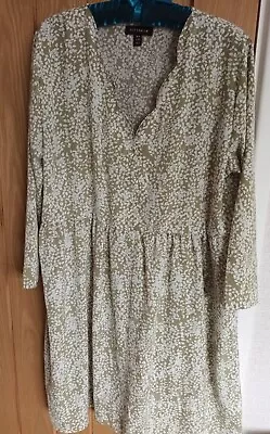 QED London Loose Beach Holiday Summer Dress Size 14 • £1.99