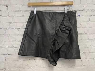 $18.19 • Buy ZARA Black RUFFLED SKORT Faux Leather High Waist 28  Mini  M DEFECT