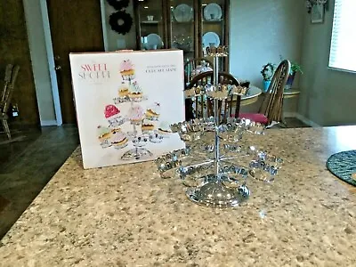 New Godinger 4 Tier Revolving Cupcake Stand Chrome Holds 21 Cupcakes 15  $60 Ret • $28