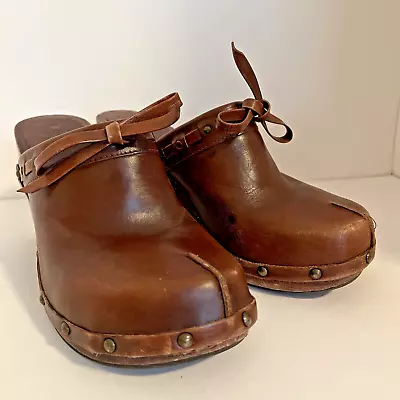 Vtg AMERICAN EAGLE Women Brown Leather Wood Block Chunky Heel Clogs Y2K 6.5 • $34.99