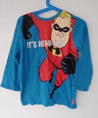 The Incredibles Tshirt 6-7 Years • £4