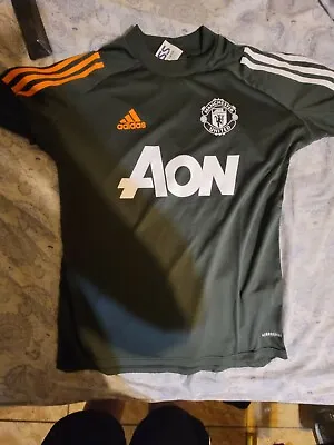 Manchester United Gray Adidas 2020/2021  Jersey Men's Size Large 13-14Y/164 • $35