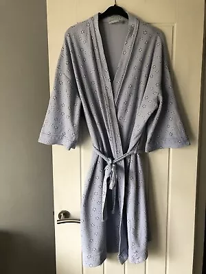 Ladies M&S Dressing Gown Size 16/18 • £1.50