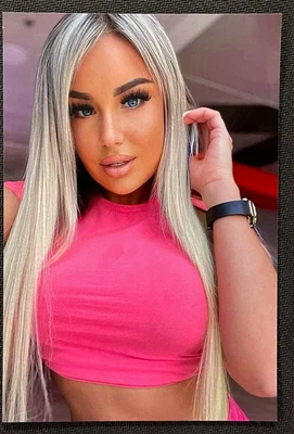 $4.97 • Buy Photo Hot Sexy Beautiful Buxom Woman In Small Right Top 4x6 Picture