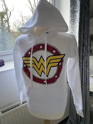 Ladies White Wonder Woman Hoodie. Size Small.  • £22