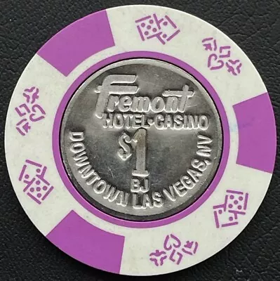 Vintage Casino Chip $1 FREMONT Hotel Las Vegas Nevada Poker Gaming Purple Coin • $9