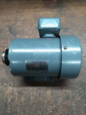 E-Z 1/2 HP 1750 RPM Electric Motor 4-Pole 220VAC 3 Phase Frame 71 • $109