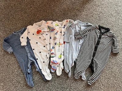 £8 • Buy Unisex Baby NEXT  0-3 Months Babygrow Bundle