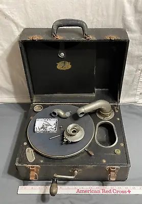 Antique 1920s CARRYOLA MASTER Portable Phonograph Record Player 78rpm WIND UP • $271.73
