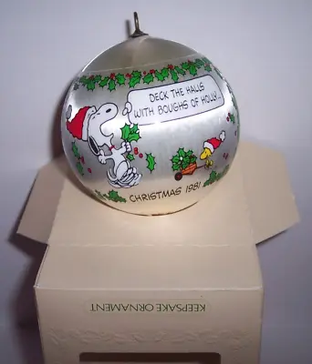 Vintage 1981 Satin Ball Hallmark Peanuts Snoopy Woodstock Christmas Ornament • $14.99