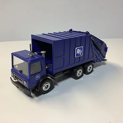 Conrad BFI Mack Leach Packmaster Garbage Trash Truck 1:50 Rear Load Diecast 3641 • $395