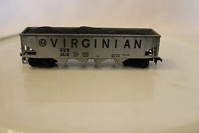 HO Scale Tyco 50' 4 Bay Hopper With Load Virginian Silver #2610 Built • $12