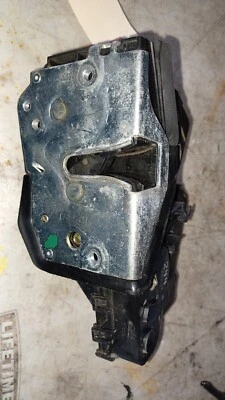 $36 • Buy 00-05 BMW E46 330i Passenger Right Front Door Lock Power Actuator 