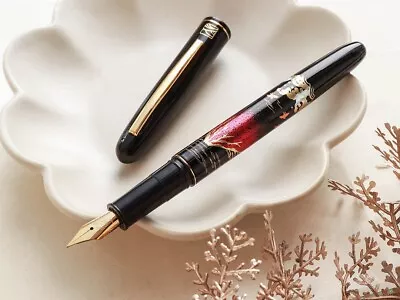 Wancher X Kuretake Fountain Pen Modern Maki-E Aka Fuji Mt. Fuji Japan New Gift • $141.79