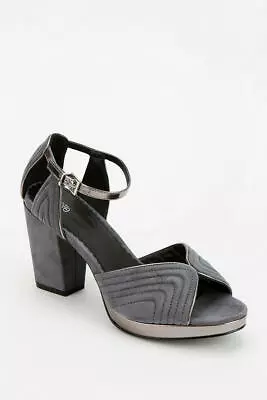 New Urban Outfitters Ecote Cutout Peeptoe Heel Size 9 MSRP: $59 • $24