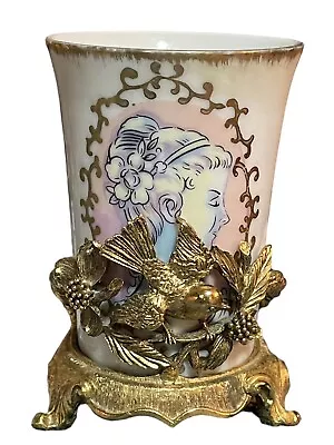 Exquisite Vintage Matson Porcelain Cameo Motif Gilt Omorlu Shaving Vanity Cup • $34.99