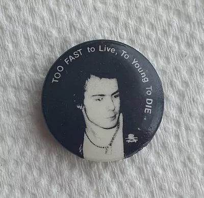 Vintage Pin Badge Sex Pistols • $3.72