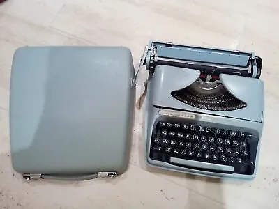 Vintage Remington Envoy Manual Typewriter Portable Hard Case Writing Office Type • £29.75