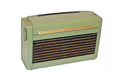 RCA Victor Model 6-BX-41 Portable AM Radio - Flip Top 4 Tube Green Radio - 1955 • $75