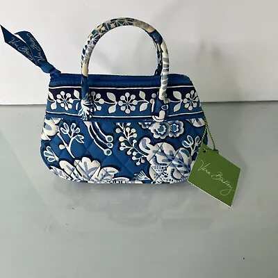 NWT Vera Bradley Small Handle Bag Pouch  Purse  Caitlyn Blue Lagoon Pattern • $14.95