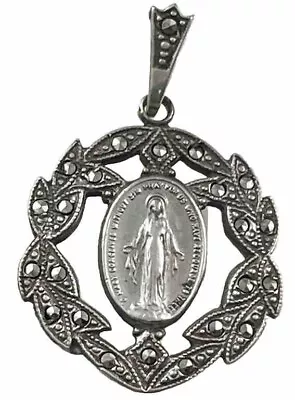 Vintage Catholic Sterling Silver Miraculous Mary Medal 3.9 Grams Silver • $29.99