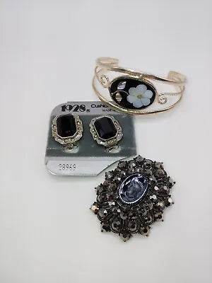 1928 Clip On Earrings Alpaca Bracelet Unsigned Cameo Brooch Vintage Jewelry Lot • $38.60