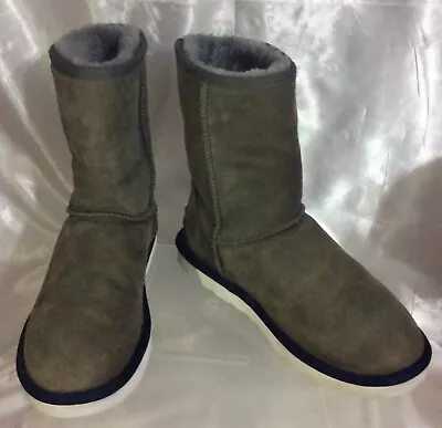 UGG Australia EVA 1003949 Metal/ Grey Suede Shearling Fur Lined Women’s Boots 7 • $65