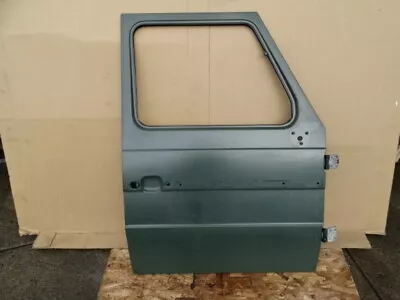 04 Mercedes W463 G500 Door Shell Right Front • $764.99