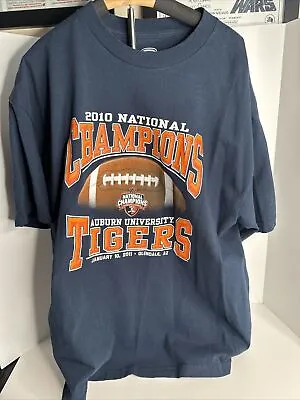 Auburn Tigers 2010 National Champions Football Navy Blue T-Shirt Men’s Sz XL • $19.59