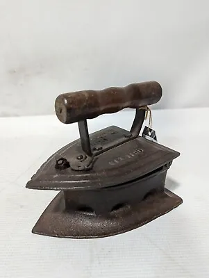 Antique Cast Iron Coal Burning Clothes Iron With Grate - Excellent Condition • $79.99