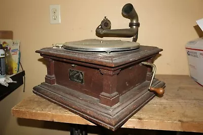 Antique Oak Victor Talking Machine Type V 5 Horn Phonograph RUNS/VIDEO • $1975