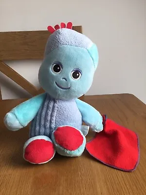 In The Night Garden Large Iggle Piggle 13 Inch Musical Soft Toy With Blanket  • £6.99