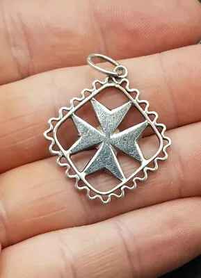 Sterling 925 Silver Maltese Cross Pendant.  FreeUKP&P 🇬🇧 • £30