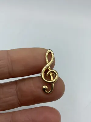 Single (1) VINTAGE SWANK MUSIC CLEF NOTE CUFFLINK GOLD TONED • $2.87