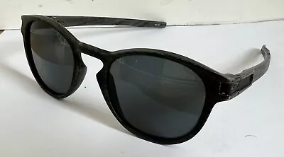 Nice Oakley Sunglasses Latch Model OO9265-12 - Lenses Have Scratches • $19.95