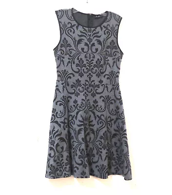 B Smart Floral Sleeveless Knit Dress S Bust 34  Waist 28  • $17.47