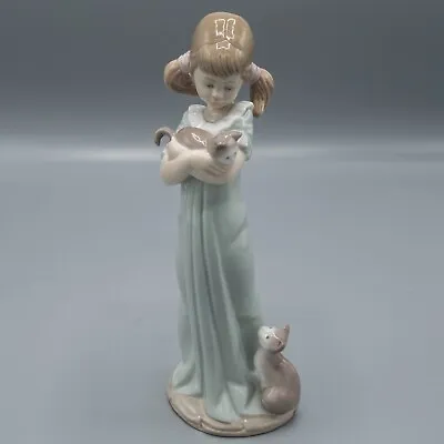 Lladro 5743  Don't Forget Me  Girl Cat Figurine - FREE USA SHIPPING • $75