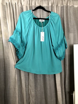 $7.99 • Buy VaVa By Joy Han Top 