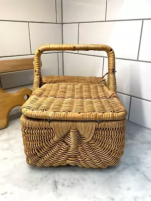 Vintage Wicker Basket Double Handle W/Hinged Opening • $24.99