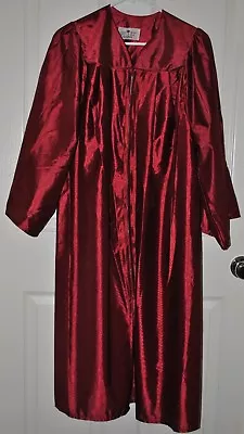 Oak Hall High School Graduation Gown & Cap Maroon 5'0 -5'2  Satin Sheen  • $16