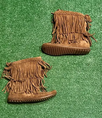 Minnetonka Moccasins Womens Shoe Size 6.5 Two Layer Fringe Boots • $20.30