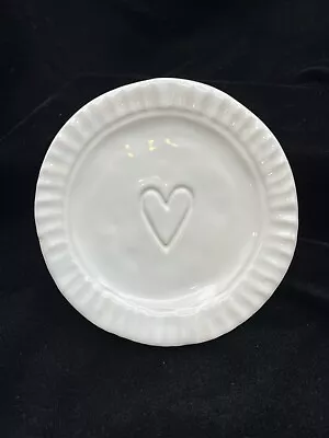 VIETRI 5” Round Trinket Dish Small Plate With A Heart In The Center • $9.99