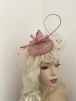 £32.99 • Buy Fascinator Blush Pink Pillbox Wedding Hat Formal Headpiece Hatinator Veil Dots