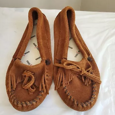 Minnetonka Brown Suede Mocassins Fringe Sz 7 • $13.40